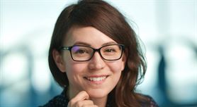 Internetové bankovnictví postupně skončí. Mobil je bezpečný, říká expertka