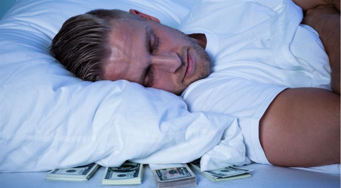 Jak nenechat ležet peníze ladem a vydělat na penzijním spoření